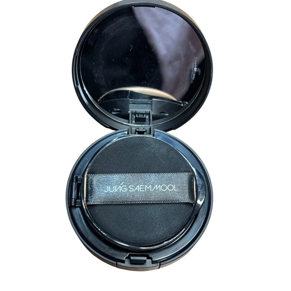 Jung Saem‎ Mool Essential Skin Nuder Case and Cushion Foundation Refill SPF 50+